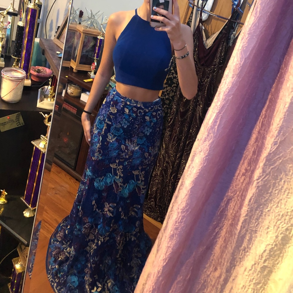 Size 0 prom dress